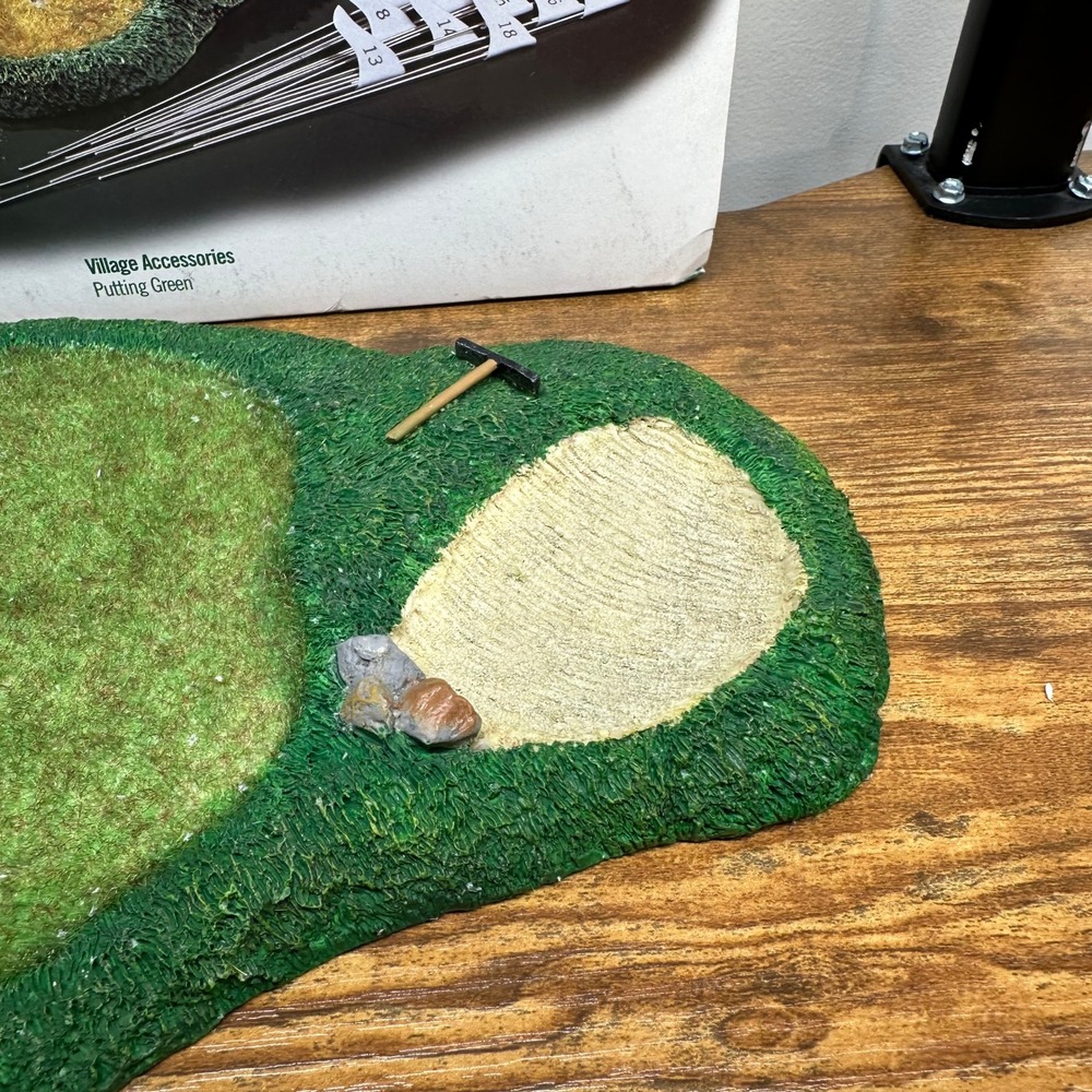 Department 56 Village Accessories Putting Green Golf Course Miniature 52740 Box - Picture 4 of 8